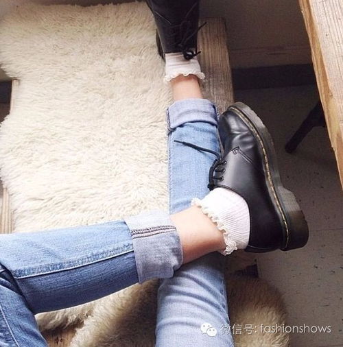 會穿一雙襪子都能成為時尚潮人