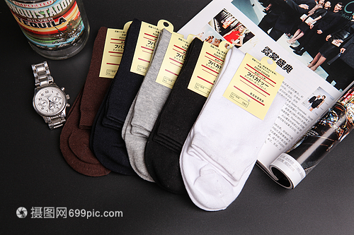 襪子新潮流 從棉襪到糖果襪的多樣選擇