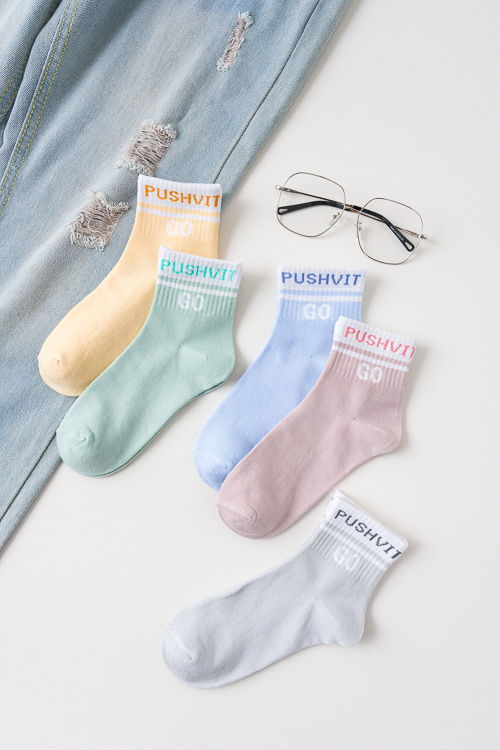 襪子女中筒襪 ins潮網紅款街頭可愛日系短襪，點亮春秋冬季時尚